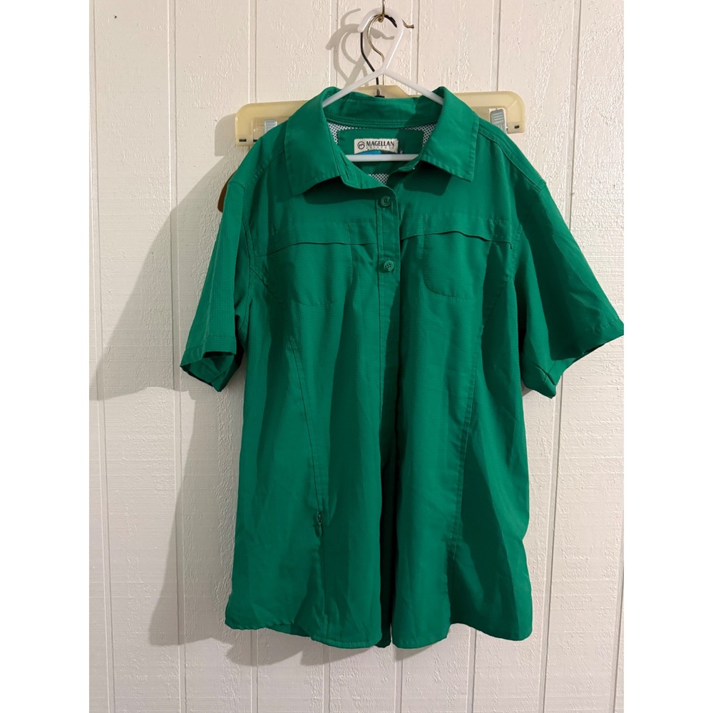 Magellan Outdoors Fish Gear Womens Medium Green Short Sleeve Fishing Shirt Vent